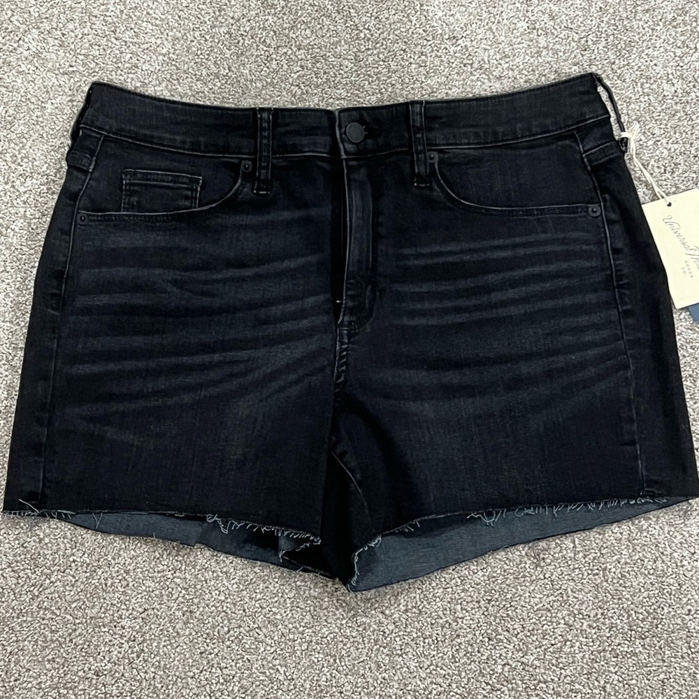 Universal Thread jean shorts